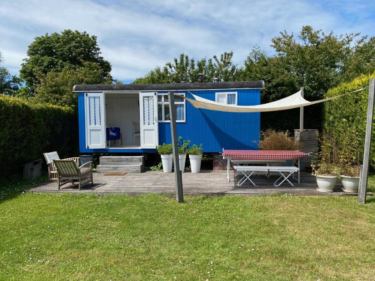 Hotel Little Blue House Oostvoorne Exterior foto
